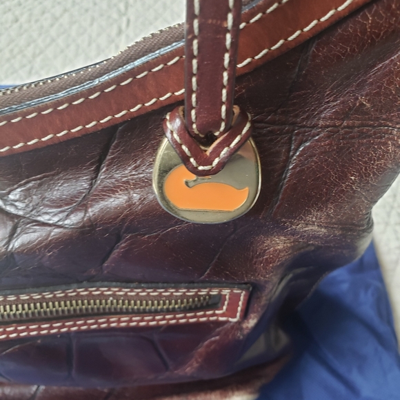 Dooney and bourke leather bag - Picture 3 of 6